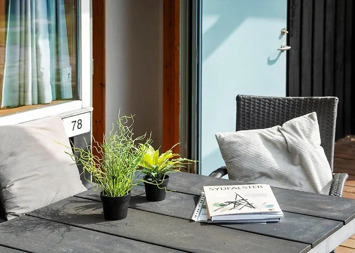 M387-vaeggerlose-botolundvej-78 * Bøtø By